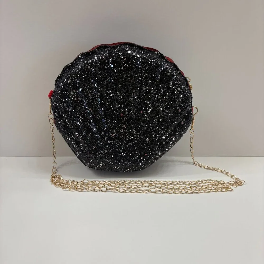 Glam Clam /Sparkle Seashell Crossbody Handbag / Shell Purse- Black/Silver - NWT - Picture 8 of 12